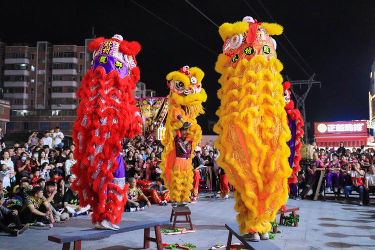 醒狮连连看，领略中国传统文化的魅力