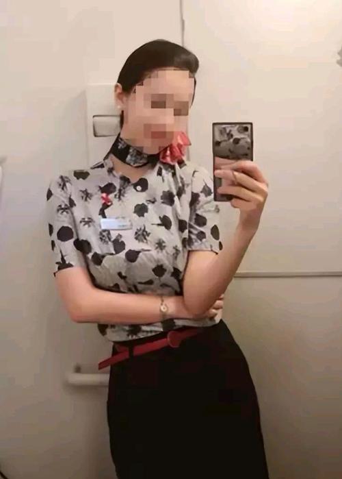 如何在手机上轻松玩转美眉脱衣游戏？